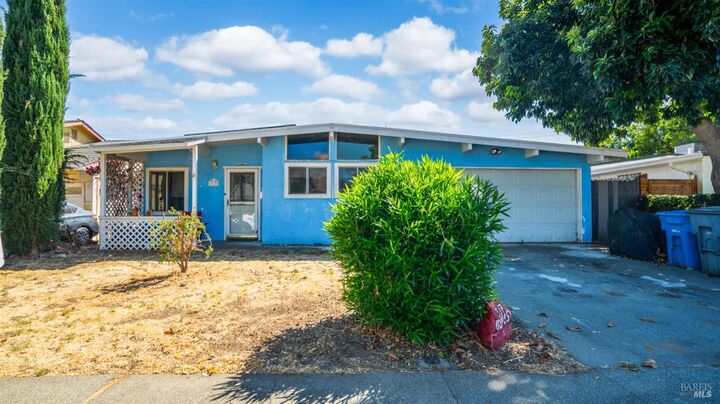 317 Grape Street  Vacaville CA 95688 photo