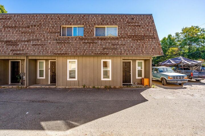 Property Photo:  133 W Agua Caliente Road  CA 95476 