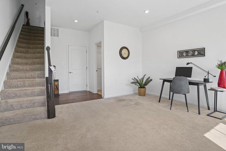 Property Photo:  3732 Commodore Joshua Barney Drive NE  DC 20018 
