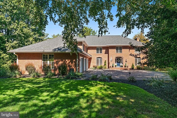 Property Photo:  812 Coachway  MD 21401
