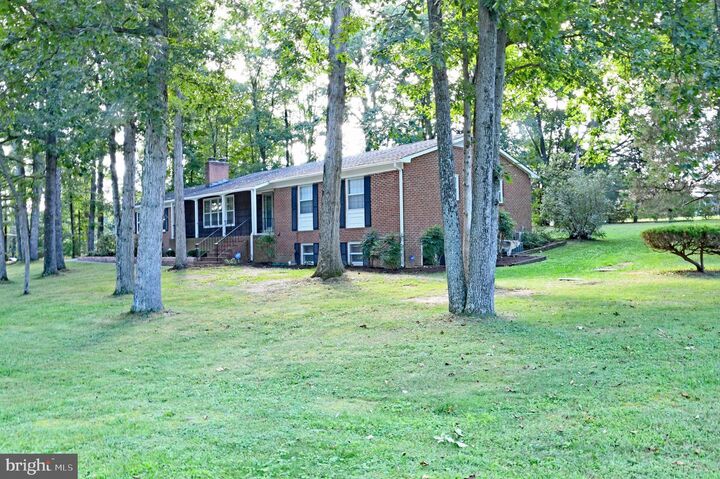 Property Photo: 134 West Street VA 22655