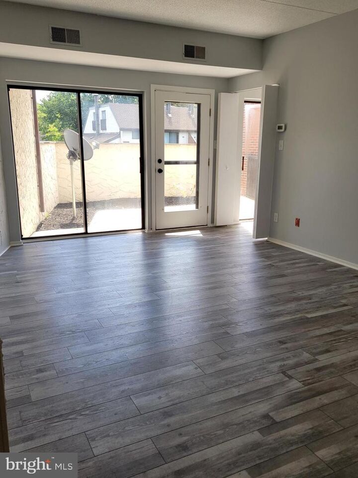 Property Photo:  680 Geneva Drive 14  PA 17055 