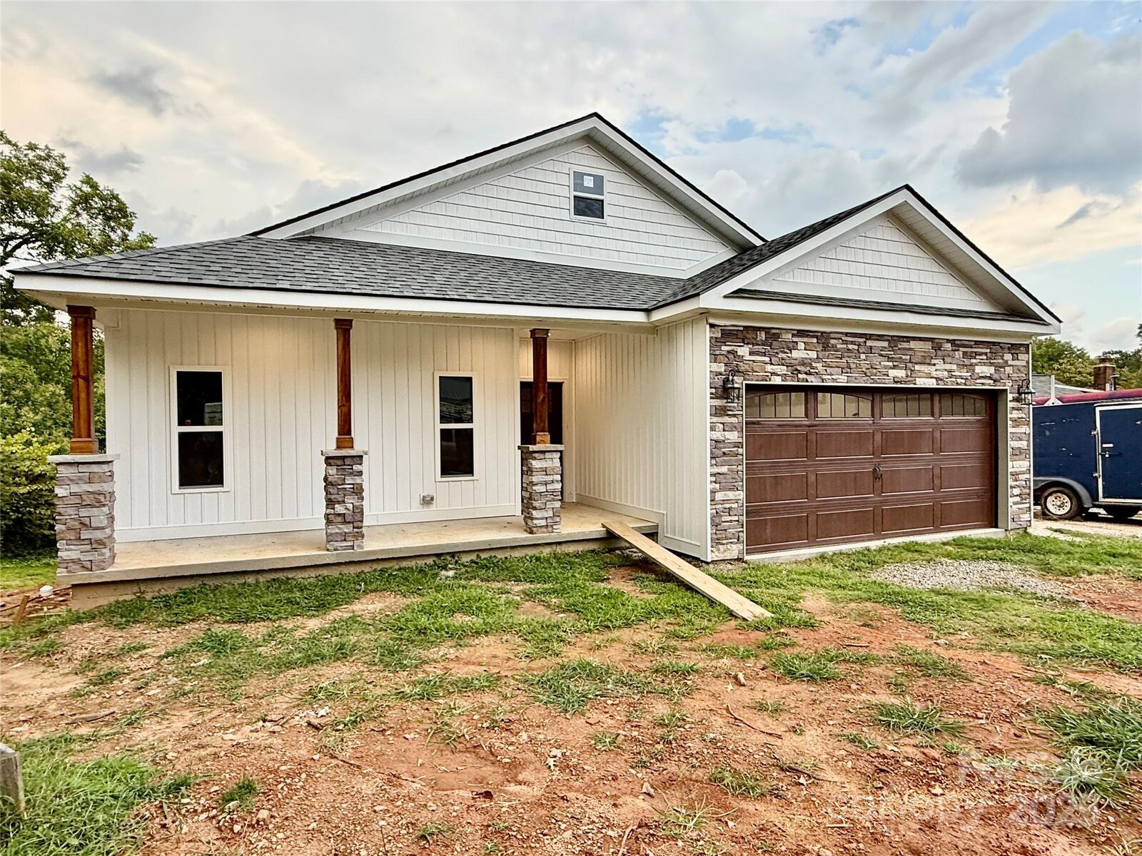 Property Photo:  385 Arlington Street  NC 28043 