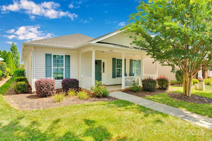Property Photo: 13415 Hazelbrook Lane NC 28031