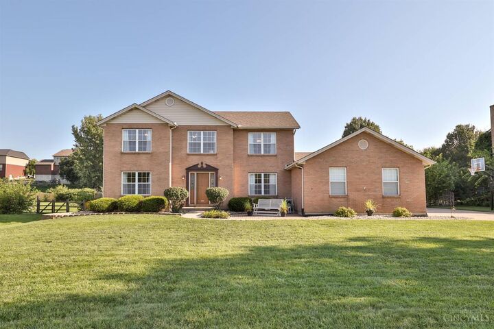 5168 Grandin Ridge Drive  Liberty Twp OH 45011 photo
