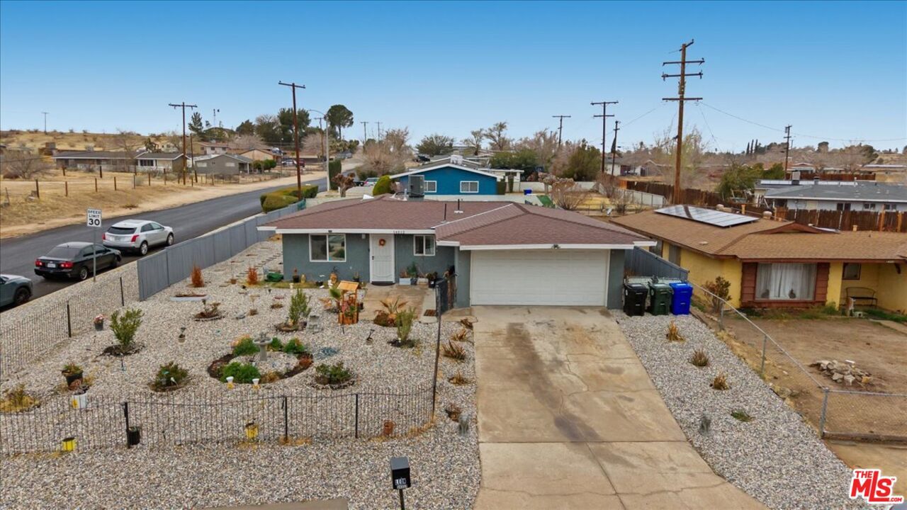 Property Photo:  14312 Hesperia Rd  CA 92395 