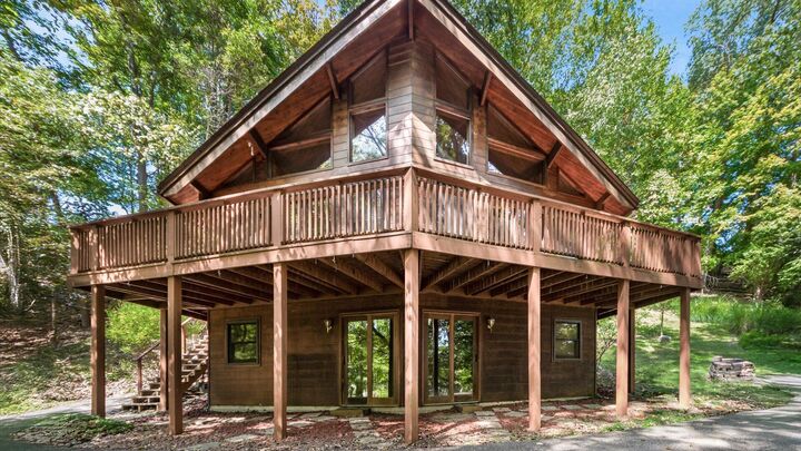 Property Photo:  1575 Russett Lane  OH 43055 