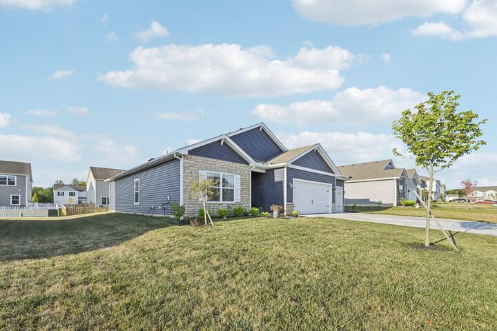 Property Photo:  131 Flowering Meadow Drive  OH 43015 