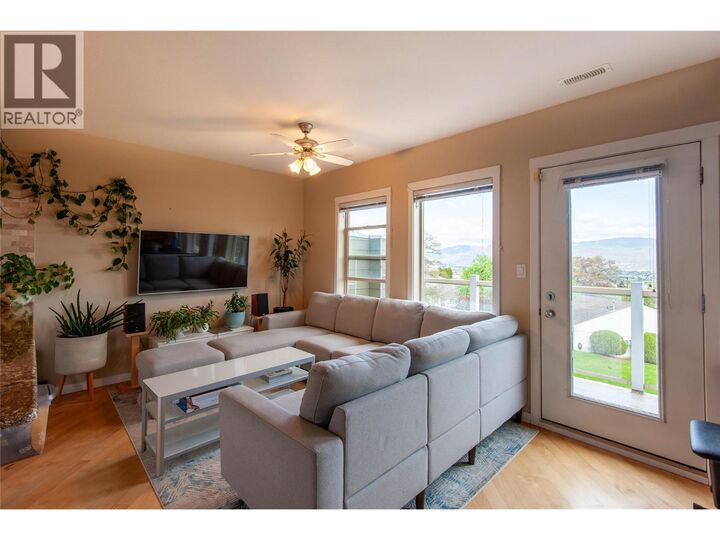 Property Photo:  445 Dalgleish Drive 10  BC V2C 6C7 