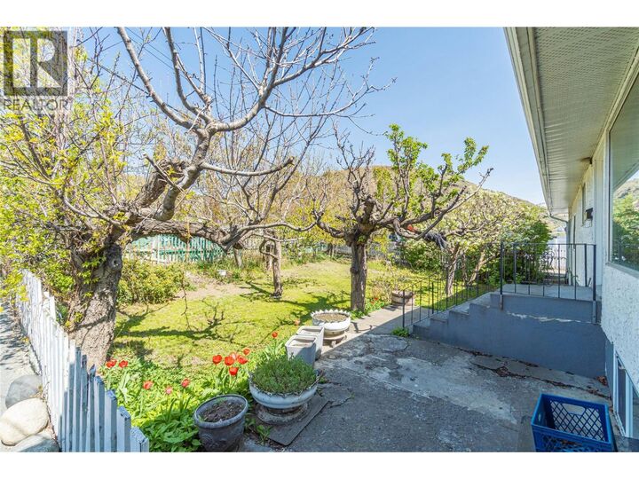 Property Photo:  1449 Ord Road  BC V2B 7V2 