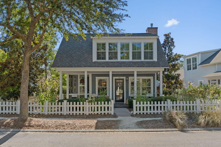 Property Photo: 260 Salt Box Lane FL 32461