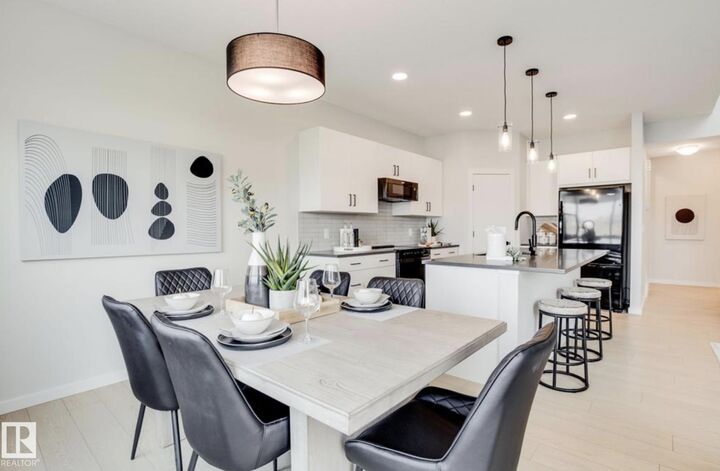 Property Photo:  6923 51 Avenue  AB T4X 3E4 