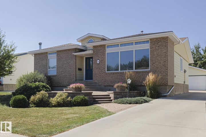 94 Garland Crescent  Sherwood Park AB T8A 2R2 photo
