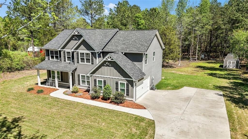 Property Photo:  719 Fairview Road  GA 30205 