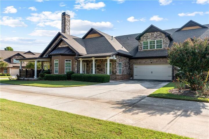 Property Photo:  4955 Ansbury Place 7/D  GA 30101 