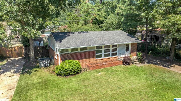 Property Photo: 4760 Vermont Avenue AL 35210