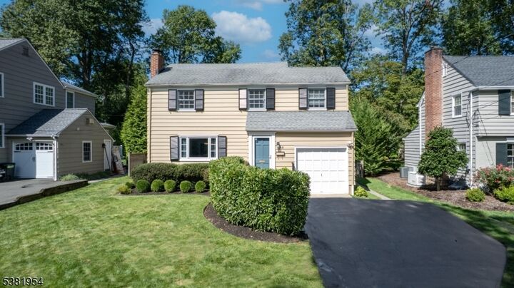 Property Photo:  8 Mercer Ave  NJ 07928 