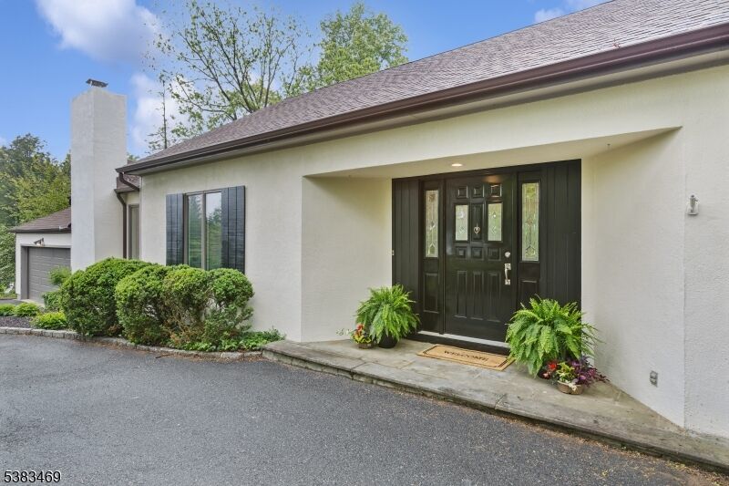 Property Photo:  25 Buxton Rd  NJ 07928 