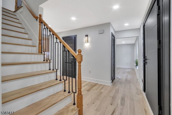 Property Photo: 23 Meadow Ln NJ 07871