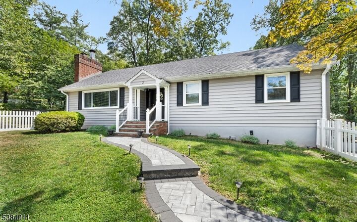 3 Greenbrier Rd  Green Brook Twp. NJ 08812 photo
