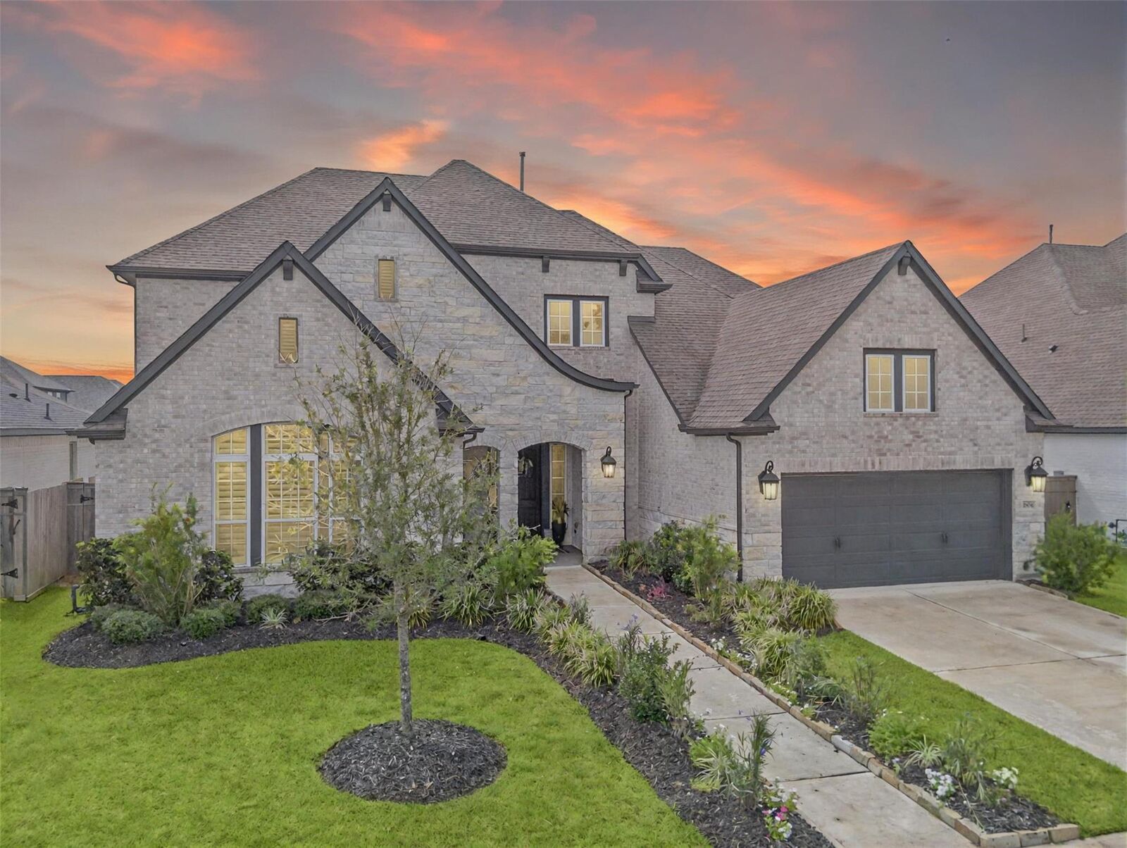 Property Photo:  1806 Sienna Grove Drive  TX 77459 