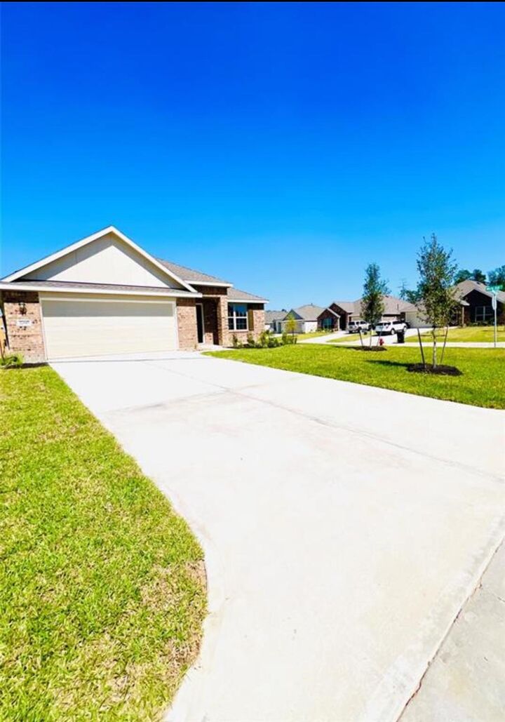 22445 Mountain Pine Drive  New Caney TX 77357 photo