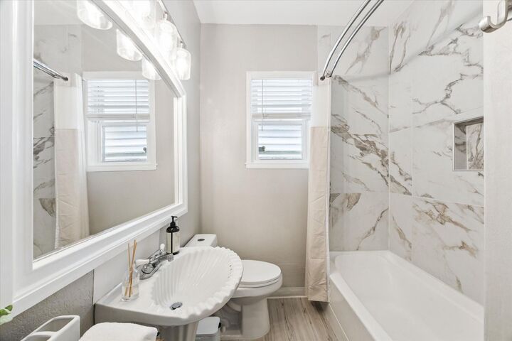 Property Photo:  2628 Mike Gaido Blvd  TX 77550 