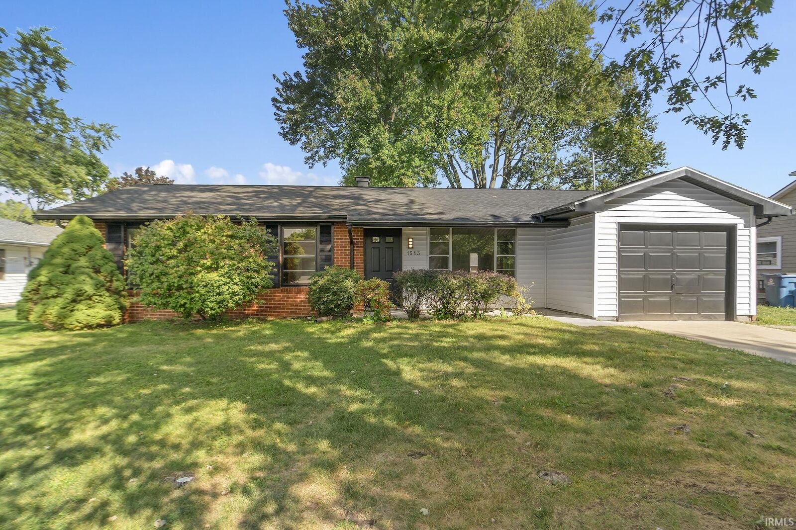 Property Photo: 1513 Sherbrook Drive IN 46774-2326