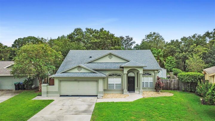 Property Photo:  4021 Eagle Feather Drive  FL 32829 