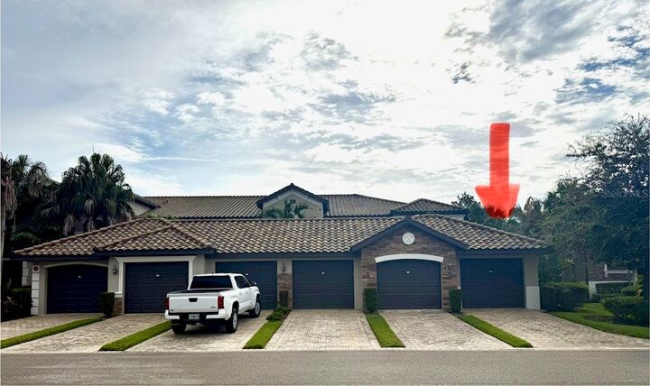 5528 Palmer Circle 206  Bradenton FL 34211 photo
