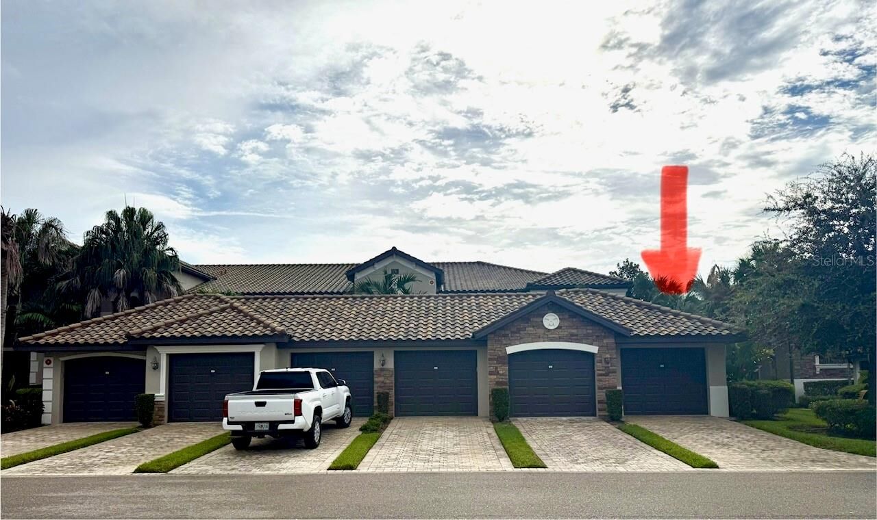 Property Photo: 5528 Palmer Circle 206 FL 34211