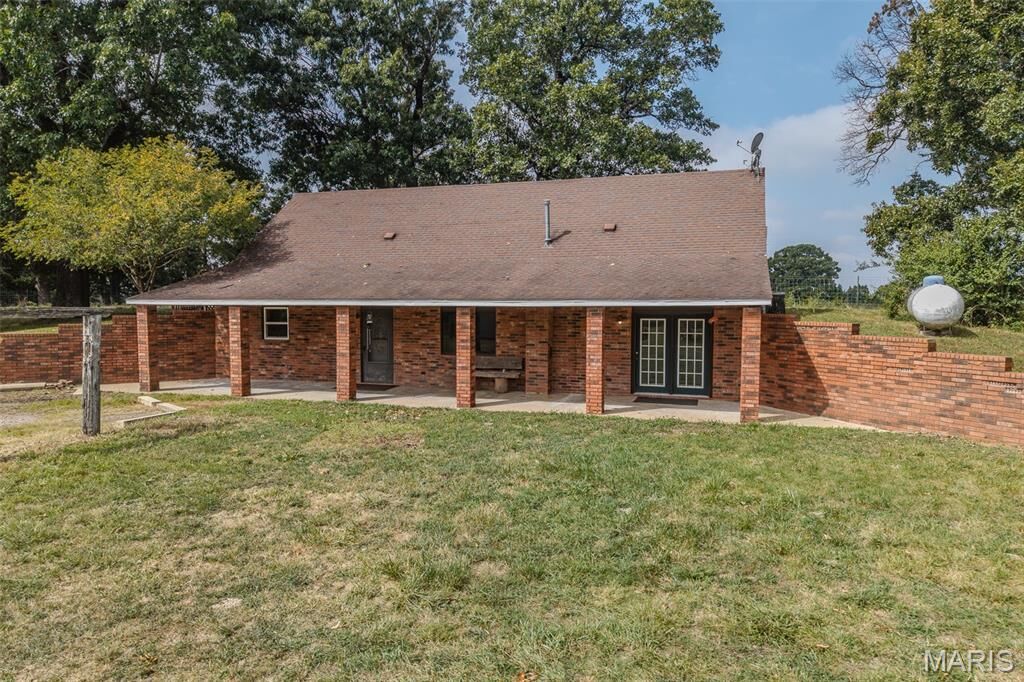 Property Photo:  17796 Normandy Drive  MO 65536 