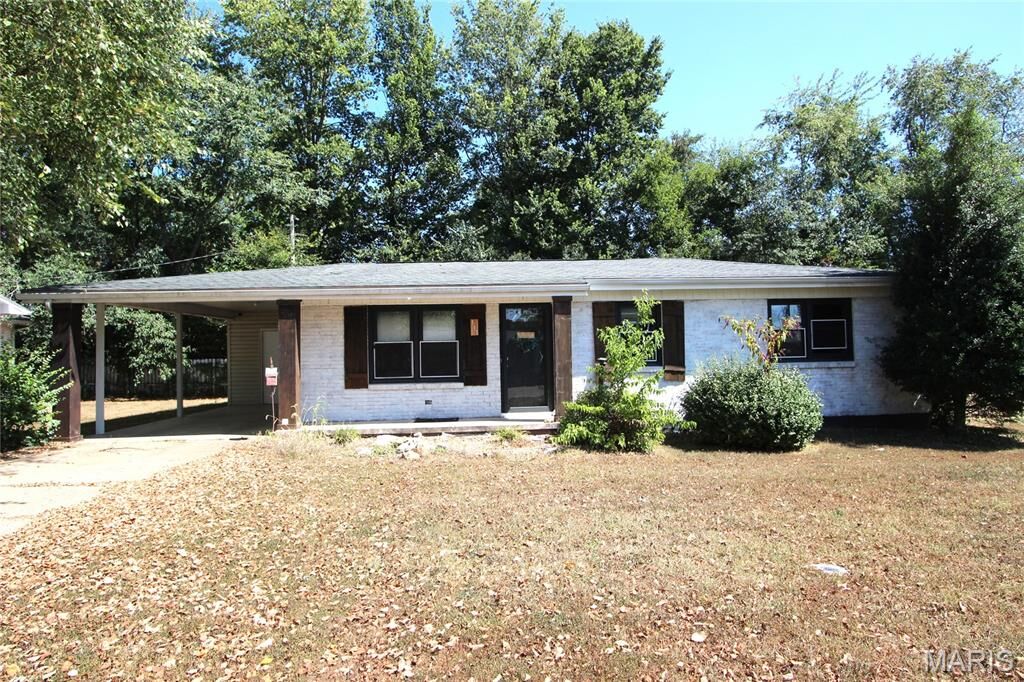 Property Photo:  111 Watson Street  MO 63645 