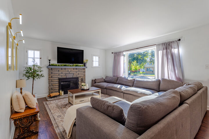 3260 N 95th St  Milwaukee WI 53222 photo