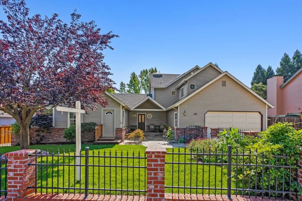Property Photo: 173 Oak Creek Boulevard CA 95066
