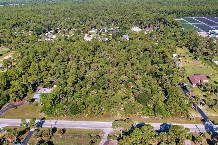 1891 23rd Street SW  Naples FL 34117 photo
