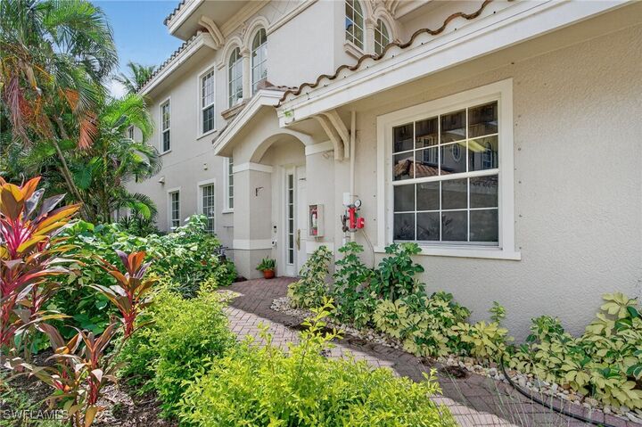 Property Photo:  3168 Serena Lane 201  FL 34114 