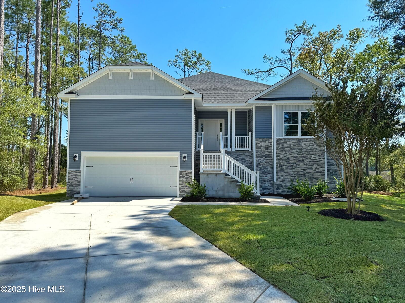 Property Photo: 2542 Mendal Court SE NC 28422