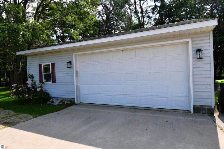 Property Photo: 206 W Carpenter Street MI 49720