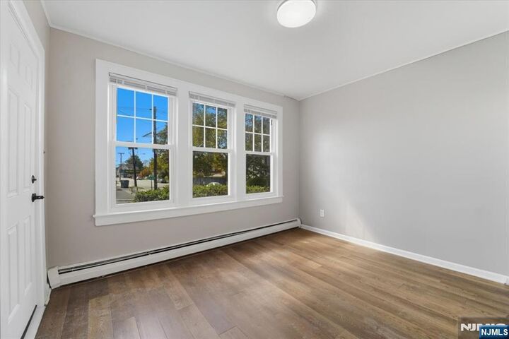 Property Photo:  102 Exton Avenue  NJ 07031 