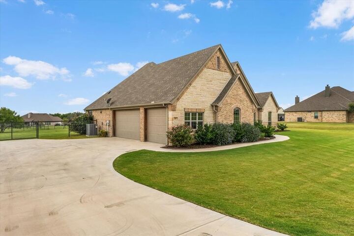 Photo de la propriété: 317 Palo Alto Drive TX 76082