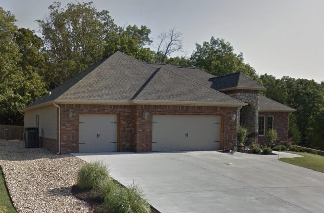 Property Photo: 2 Roberts Lane AR 72714