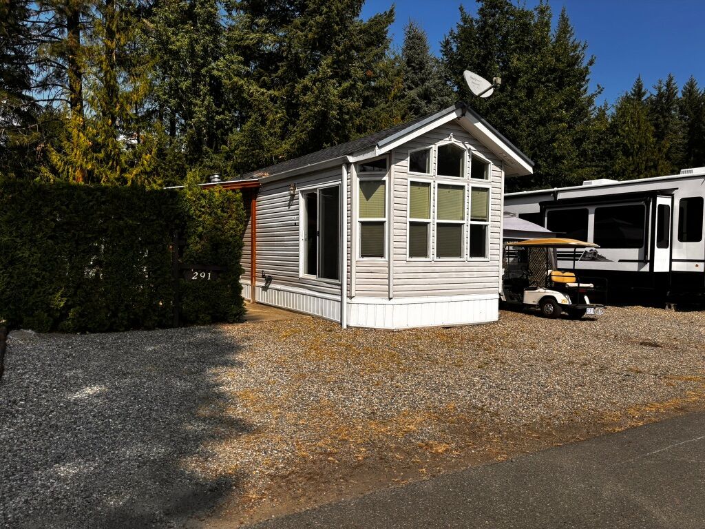 Photo de la propriété: 3980 Squilax-Anglemont Road 291 BC V0E 1M5