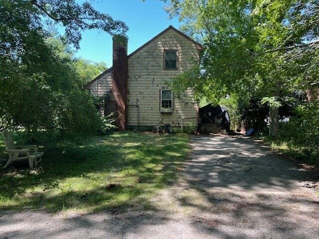 Property Photo:  87 Dexter Road  MA 02738 