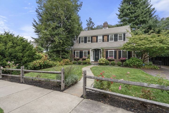 Property Photo: 1308 Walnut St MA 02461