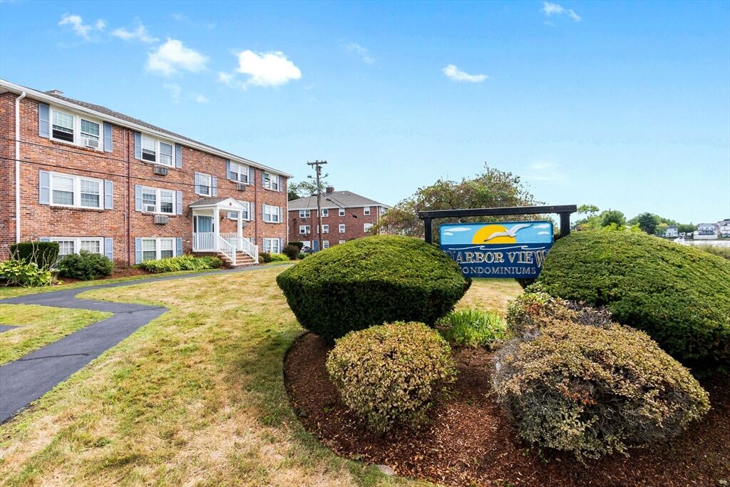 Property Photo:  6 McDewell Avenue 16  MA 01923 