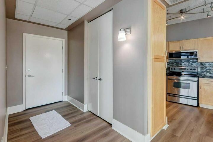 Property Photo:  205 Riverfront Avenue SW 701  AB T2P 0A9 