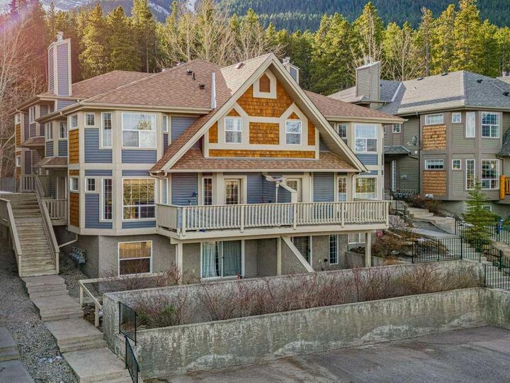 819 Wilson Way 3  Canmore AB T1W 2Y8 photo