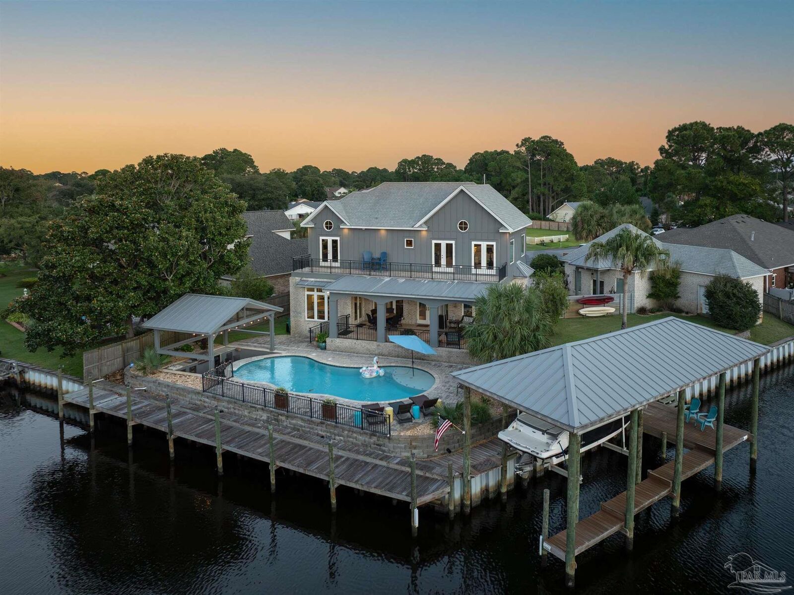 Property Photo:  1639 Llani Ln  FL 32563 