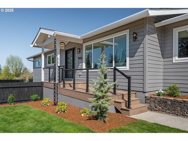 Property Photo:  19640 Kapteyns St  OR 97068 